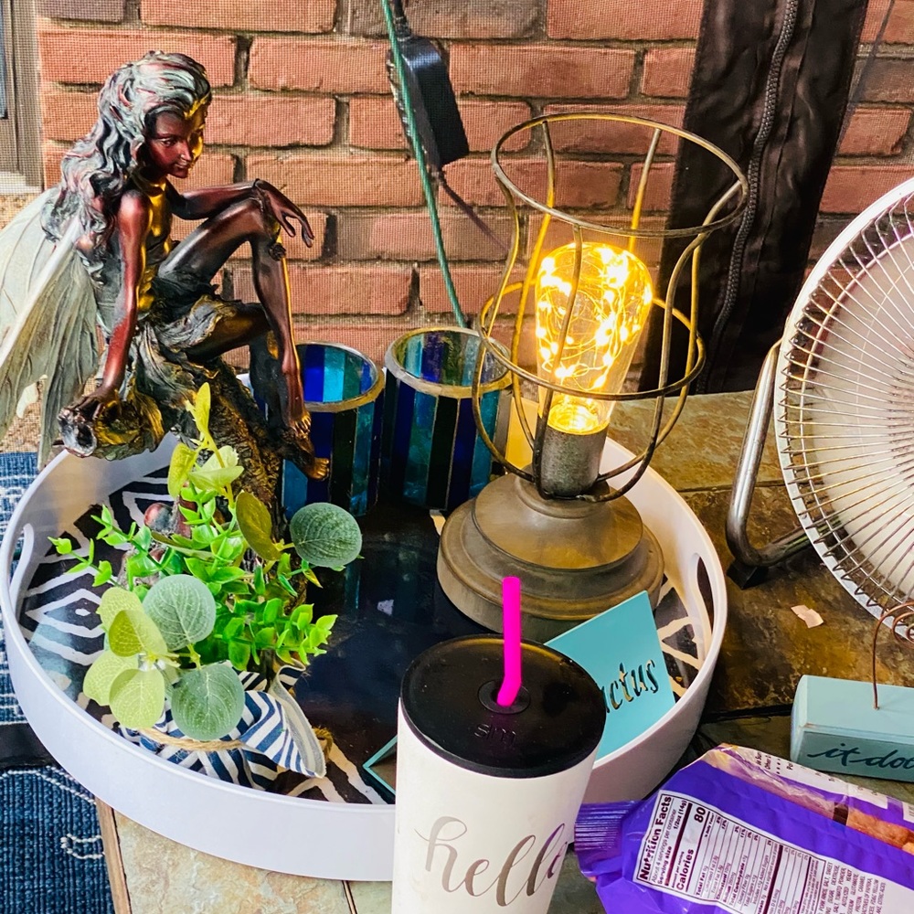 Meet your Posher, Tenise